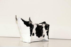 CODE: EV015 | Tetra-Vache 1 litre noir-blanc
